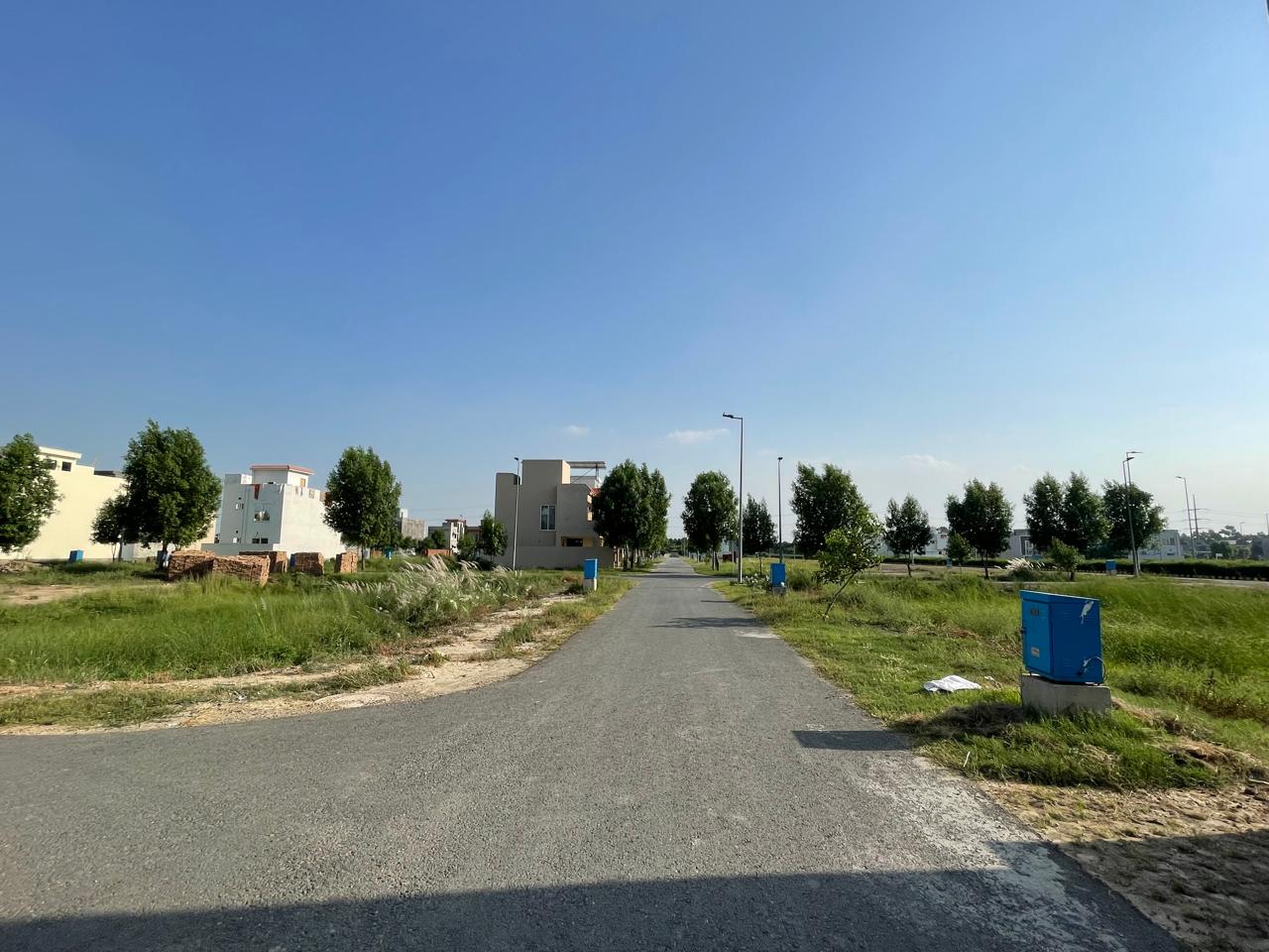 Residential plot available for sale in Park View City Lahore with wide road access